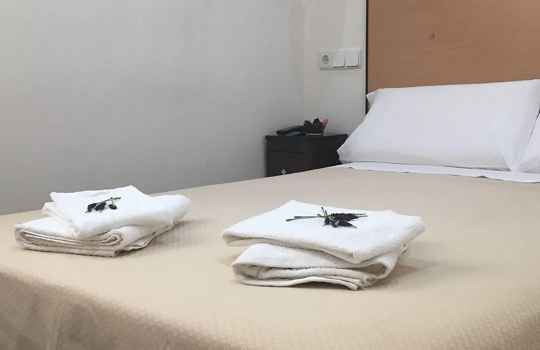 Hostal Residencia Lido-1
